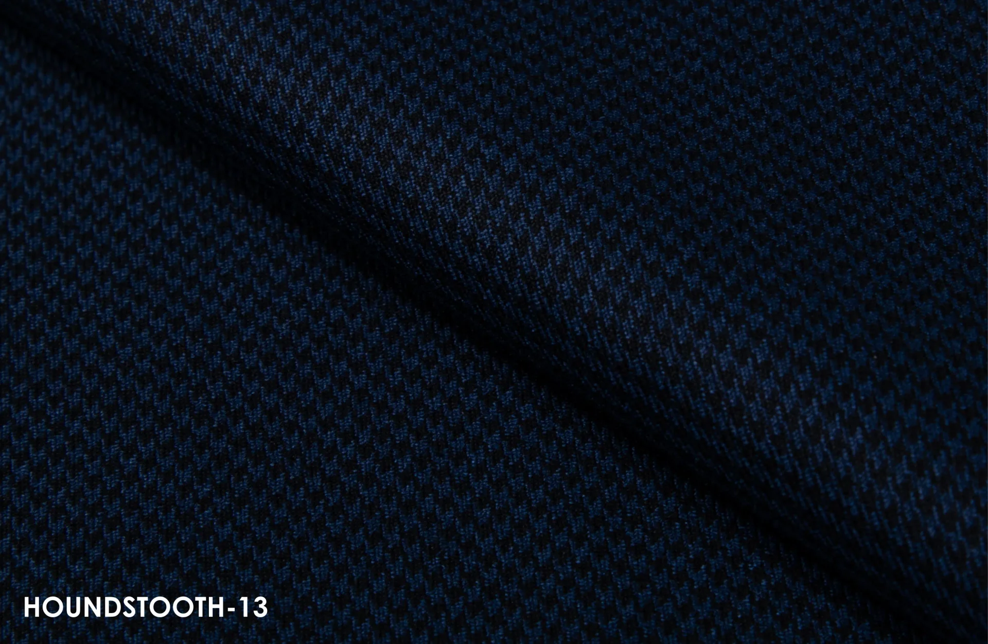 HOUNDSTOOTH13 FOLD SHOT