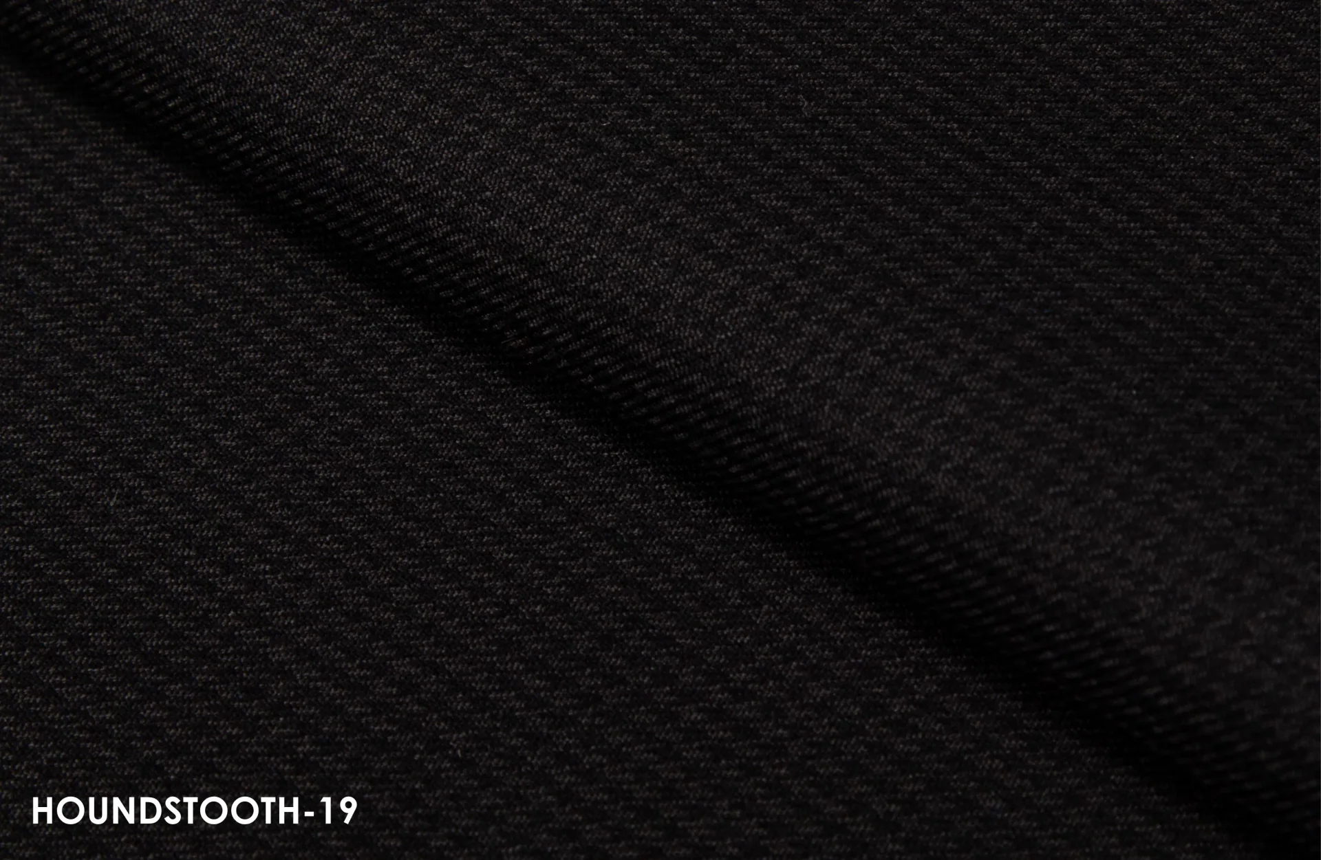 HOUNDSTOOTH19 FOLD SHOT